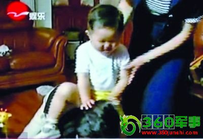 ��˫�������ӵ��������ع⡣